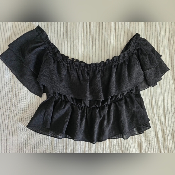 Zara Black Ruffle Off Shoulder Crop Top Sz M Whimsigoth Fairy - Picture 2 of 5